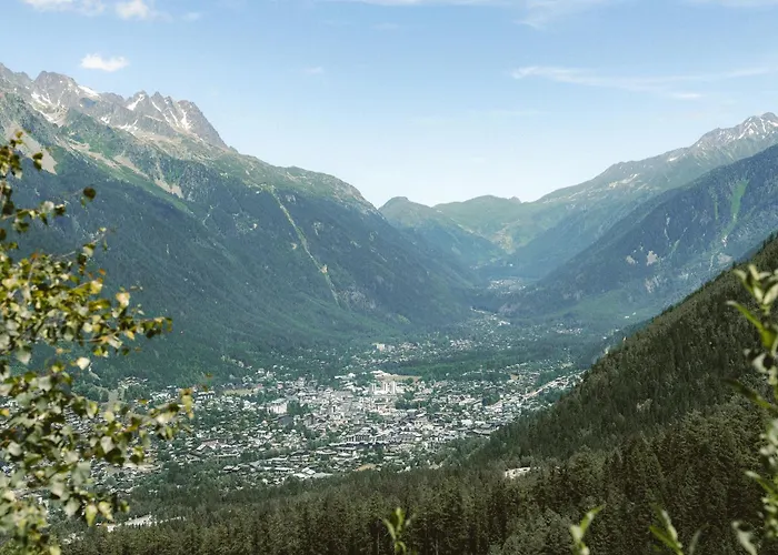 Big Sky & SpaSpa Hotel